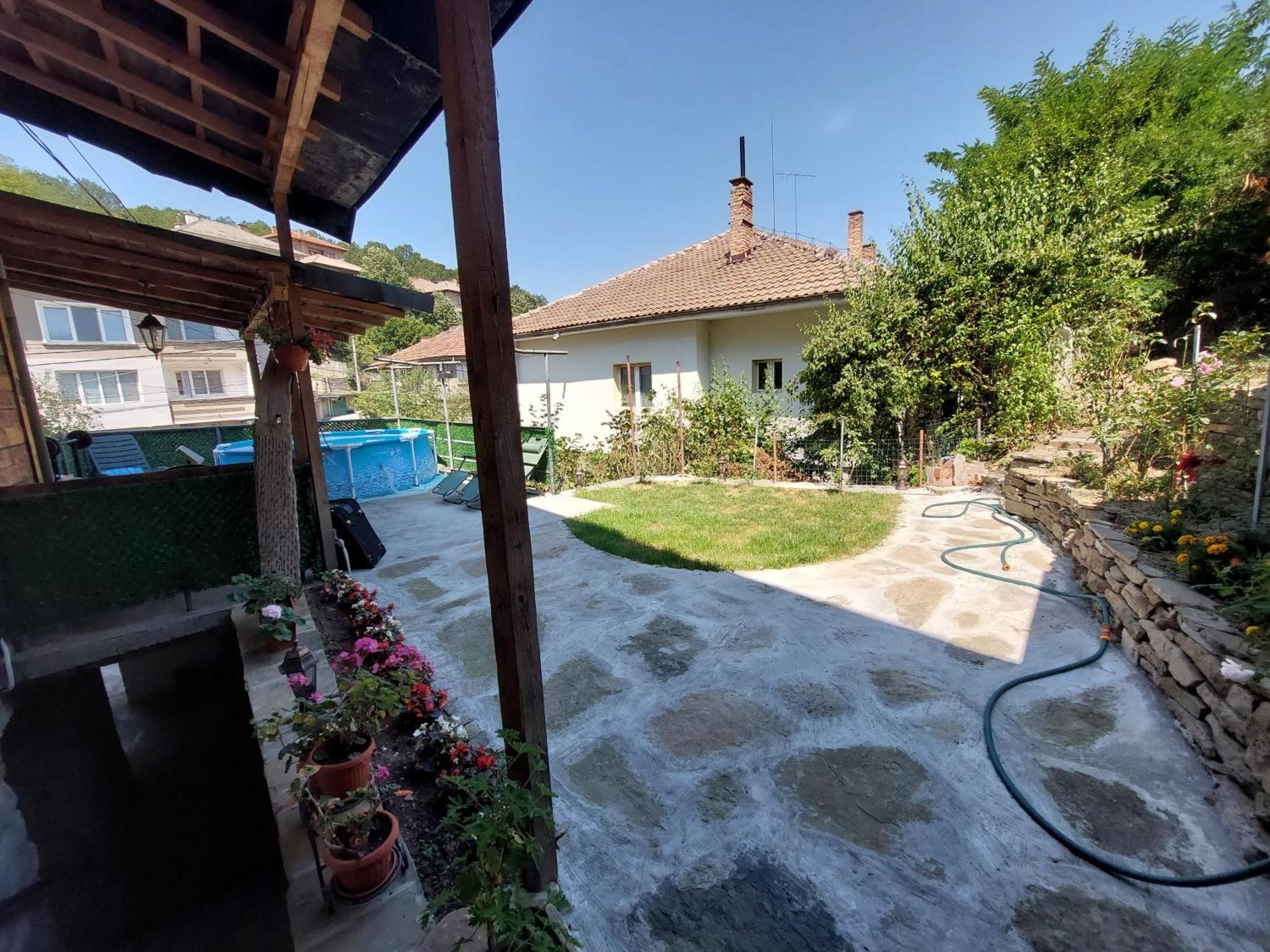 Къща За Гости Трявна Деница Extérieur photo